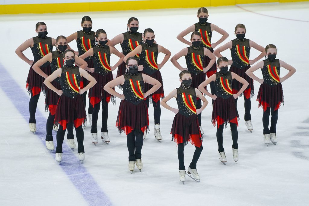 Synchronized Skating - Saturday, Feb. 5, 2022 - Olympic Center